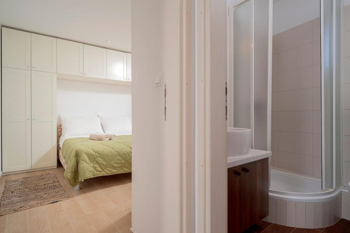 Everything Just A Few Steps Away Apartment Hvar Town